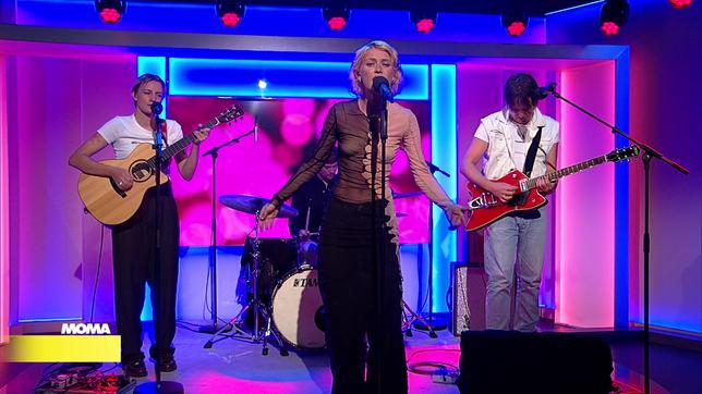 Alli Neumann und Band