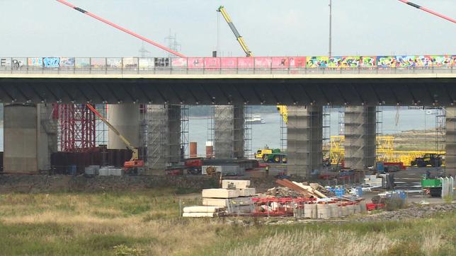 Neubau einer Autobahnbrücke