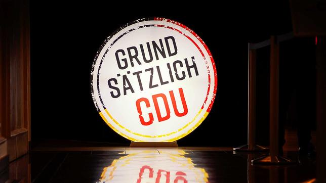 Aufkleber: "Grundsätzlich CDU"