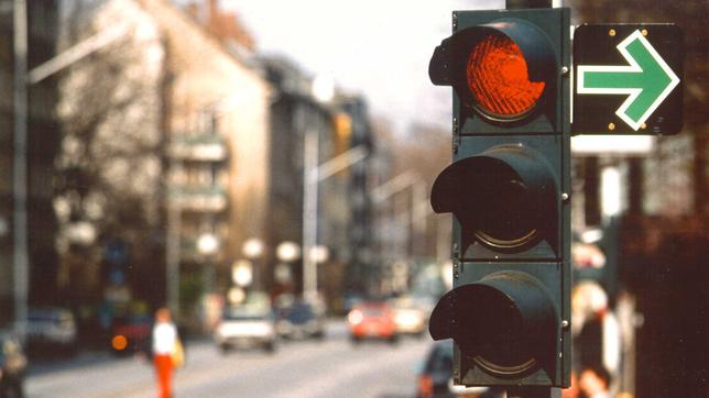Verkehrszeichen 7 -2- 0: Der grüne Pfeil 