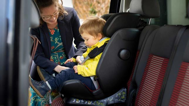 Kindersitz im Auto