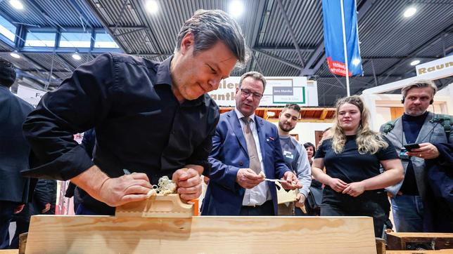 Länder-Tour: Erneute Proteste bei Habeck-Besuch