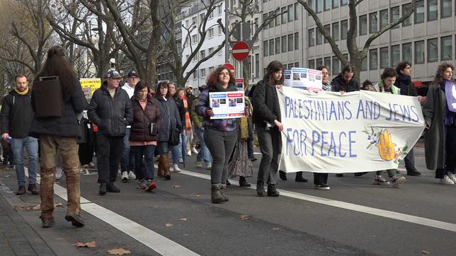 Israelisch-palästinensische Friedensdemonstration in Köln