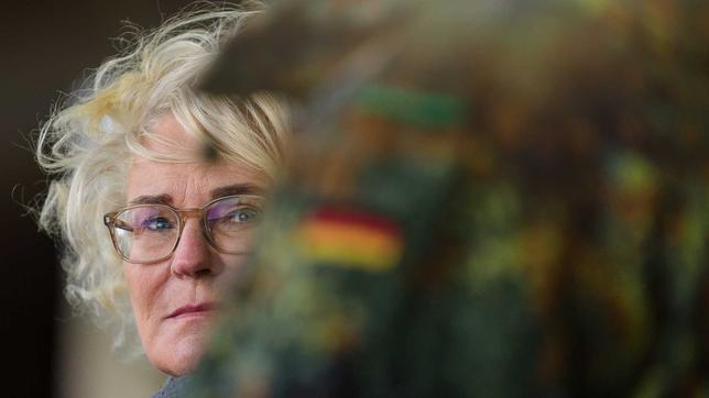 Verteidigungsministerin Christine Lambrecht, Bundeswehrsoldaten