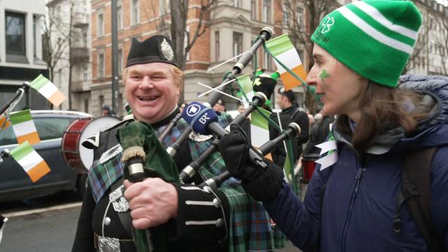 MOMA-Reporterin Judith Schacht war bei der Parade zur Feier des irischen Nationalheiligen St. Patrick in München.