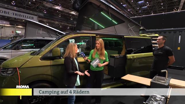 Camping-Expertin Ariane Finzel zeigt die neusten Trends.