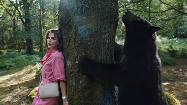Bild: Universal Pictures Szene aus "Cocaine Bear"