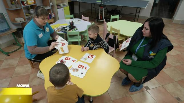 Kinderbetreuung in Isjum, Ukraine