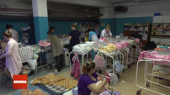 Entbindungssation im Luftschutzkeller, Charkiw, Ukraine