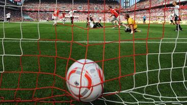 Bild: dpa Fußball im Tor