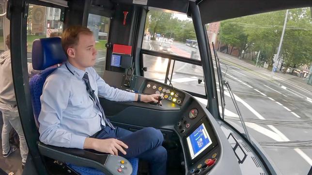 MOMA-Reporter: Studentenjob Straßenbahnfahrer 