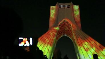 Bild: BR Videomapping am Azadi-Turm