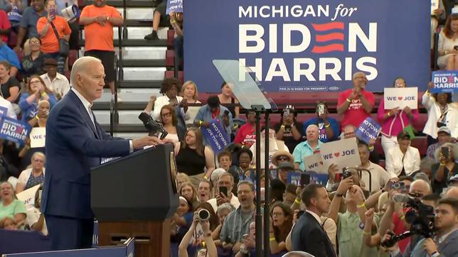 Joe Biden am Rednerpult bei einer Wahlkampfveranstaltung.