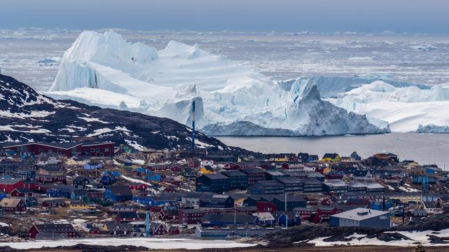 Eisberge in der Nähe von Ilulissat, Grönland. 