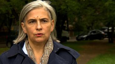 Bild: NDR Eine Frau im Interview.