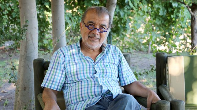 Enver Altayli. Der 73-jährige Enver Altayli sitzt nach Angabe der Familie seit mehr als einem halben Jahr wegen Terrorvorwürfen in Ankara in Isolationshaft.