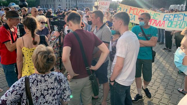 Demonstranten in Chabarowsk