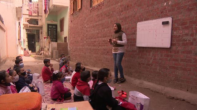 Ägypten: Schule in Corona-Zeiten – Unterricht im Hinterhof