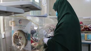 Bild: SWR Krankenschwester auf Kinder-Intensivstation