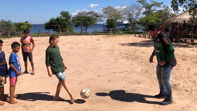 Brasilien: Kicken für den Regenwald