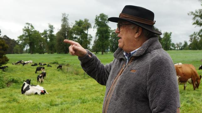 Chile: Harry Jürgensen, Viehzüchter in Chile, profitiert vom Wasser als Privatbesitz