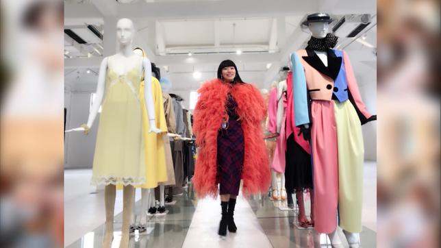 China: Stil-Ikonen im Netz, Influencer Wenjun Lau setzt die Modetrends