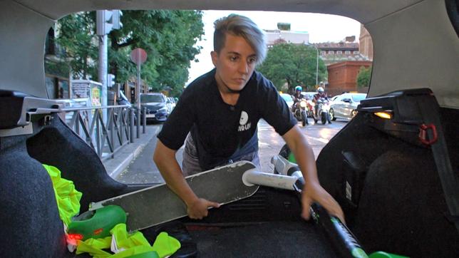 Entdeckt: Unter welchen Arbeitsbedingungen arbeiten die sogenannten Juicer in Madrid?