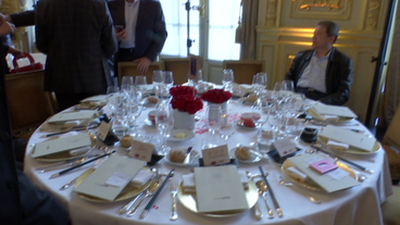 Bild: SWR Festlich gedeckter Tisch
