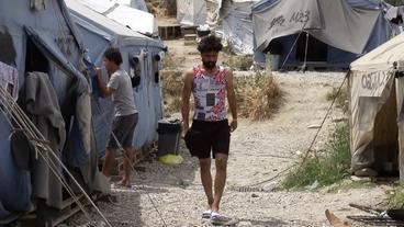 Lesbos: Auch die Flüchtlinge haben keine Geduld mehr. Sie leben unter verheerenden Umständen