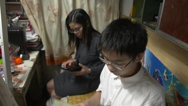 Bild: BR Chak Ming mit seiner Mutter