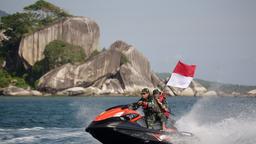 Soldaten auf Jetskis