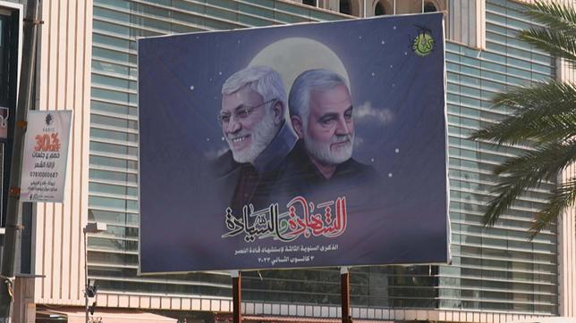 Plakat mit Abbildung von Kassem Soleimani (rechts), ein von den USA getöteter iranischer Revolutionsgardist