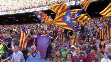 Anhänger des FC Barcelona im Stadion Camp Nou.