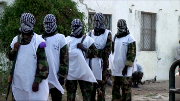 Vermummte Kämpfer von Al-Shabaab