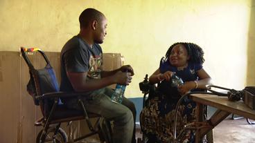 Kenia: Lincoln Wamae hat für seinen Rollstuhl mit Motor einen Preis gewonnen