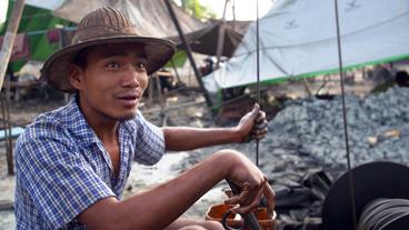 Myanmar: Moe Win bohrt seit vier Jahren nach Öl