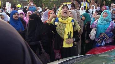Bild: NDR Demonstrantinnen in Kairo