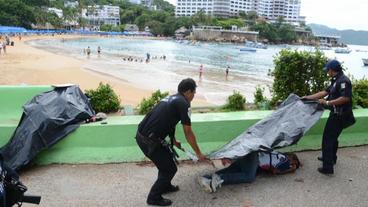 Toter am Strand von Acapulco.
