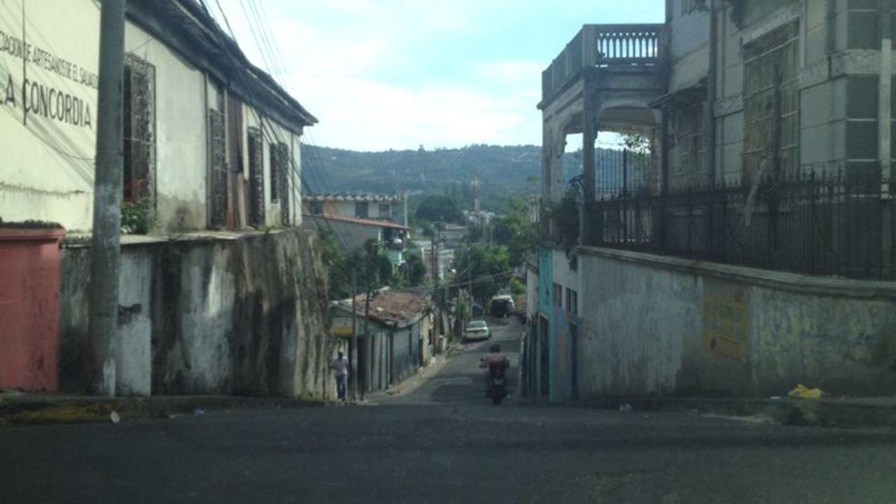 Ein Straßenzug in San Salvador