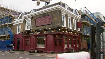 Pub in London zwischen zwei Baustellen