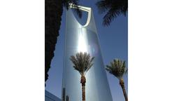 Der höchste Wolkenkratzer in Riad, das "Kingdom Centre"