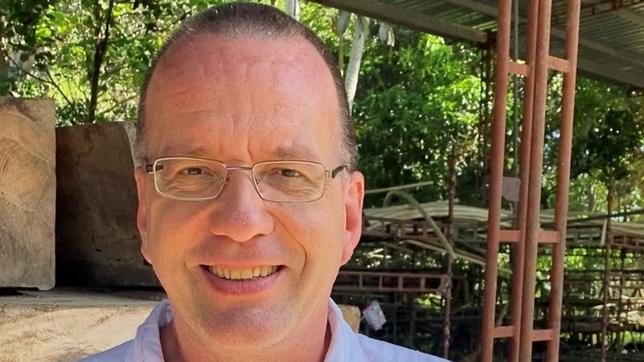 Panama: Ganze Wälder aufforsten und Arbeitsplätze retten. Die Vision eines Hamburger Unternehmers und seiner Partnerin