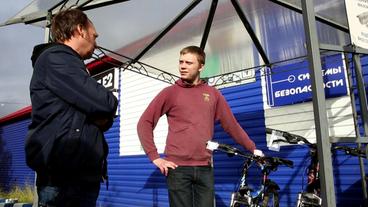 Bild: NDR Fahrradverkäufer Dmitri Smirnow