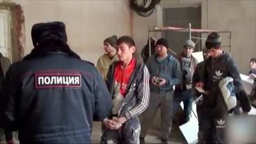 Russland: Wanderarbeiter werden kontrolliert: Strenge Sicherheitsvorkehrungen in Russland