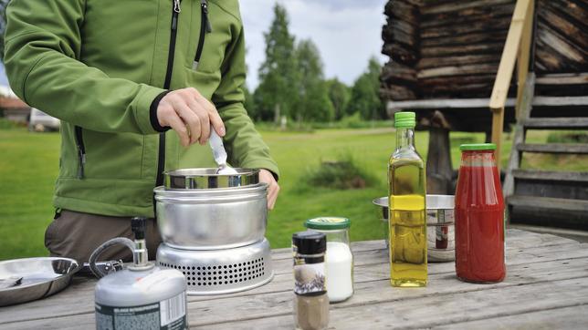 Bild: imago Camping-Kocher