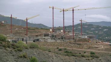 Bild: SWR Kräne auf Baustelle