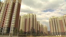 Eine Stunde ausserhalb Shanghai's: die Wohnungen in diesen Hochhäusern sind angeblich verkauft. Allerdings wohnt hier keiner.