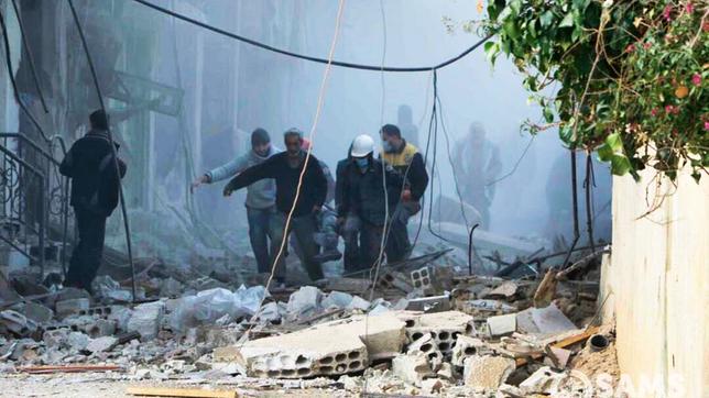 Syrien: Nach schweren Luftangriffen – Notversorgung von Verletzten