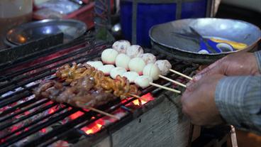 Thailand: Leckereien auf dem Bürgersteig – wie lange ist das in Bangkok noch möglich?