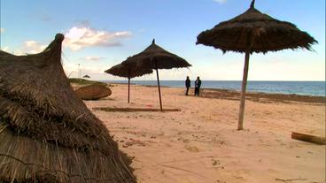 Ein Strand in Tunesien ohne Menschen
